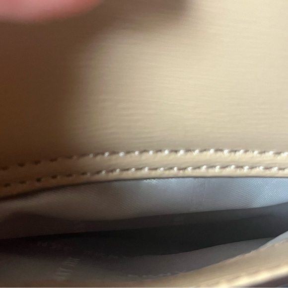 DKNY Paige Small Zip Top Satchel Purse - Picture 6 of 8